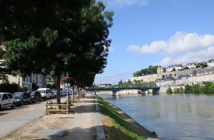 Sungai Oise (Wikimedia Commons Mairie de Saint-Ouen l'Aumône)