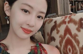 Asyik Liburan Keliling Dunia, Begini Gaya Seru Dasom Eks SISTAR