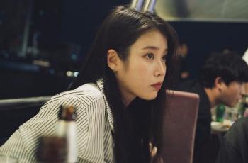 Melepas Penat, IU Bagikan Potret Liburan dengan Cast Hotel Del Luna