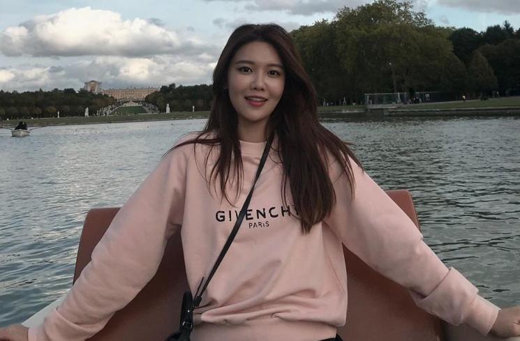 Sooyoung SNSD di Paris, Perancis (instagram.com/sooyoungchoi)