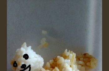 Nasi Goreng Bentuk Kucing. (twitter.com/haiumeluncur)