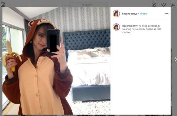 Foto Liburan Riley Reid, Bintang Porno yang Kirim Foto Bugil Bagi Donatur. (instagram.com/baconbootyy)