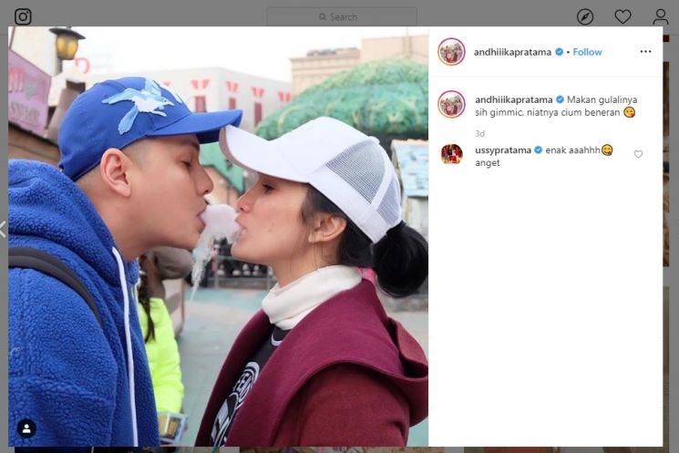 Andhika Pratama Sok-sokan Makan Gulali, Padahal Mau Cium Ussy Sulistiawaty. (instagram.com/andhiiikapratama)