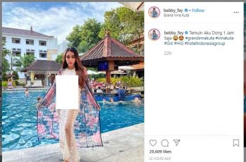 Bebby Fey Pakai Bikini dan Gaun Transparan (instagram.com/bebby_fey)