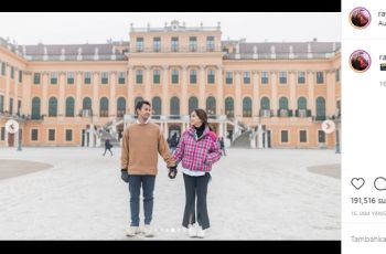 Raffi dan Gigi di Schonbrunn Palace. (instagram.com/raffinagita1717)