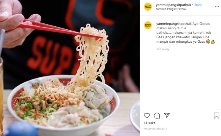 Kuliner dekat Kelenteng Fuk Ling Miau. (Instagram/@yammiepangsit pathuk)