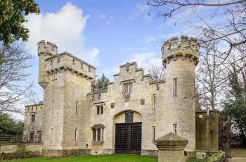West Ashton English Castle. (Airbnb.com/Adrian and Claire)