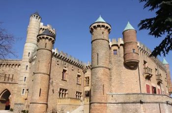 The Castle of Montmelas. (Homeaway.com)