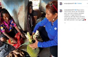 Gaya Susi Pudjiastuti di Pasar Papua. (instagram.com/susipudjiastuti115)
