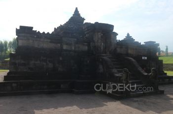Candi Sambisari (Guideku.com/Amertiya)