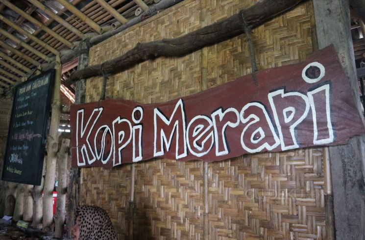 Warung Kopi Merapi di Cangkringan. (Guideku/Arendya)