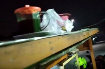 Testimoni pembeli Nasi Goreng Cak Ngantuk di Pasuruan, Jawa Timur. (YouTube/Ojie Pusink)