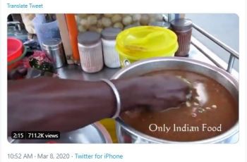 Aksi Pedagang India Siapkan Makanan (twitter.com/KienAnd_)