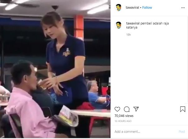 Viral Pegawai Restoran Cantik Suapi Pelanggan, Netizen: Aku Juga Mau. (Instagram/@tawaviral)