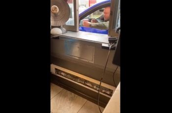 Terlalu Bar-Bar, Cara Pria Ini Sterilkan Cup Kopi Bikin Netizen Meradang