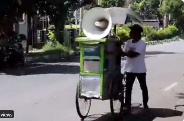 Pedagang keliling. (Twitter/@jogjaitu1)