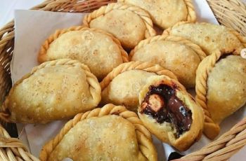 Sajian Spesial Lebaran, Pastel Choco Banana Tampilannya Mirip Jalangkote