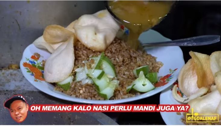 Nasi Goreng Kuah Tongseng (YouTube Mgdalenaf)