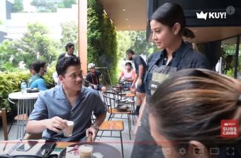 Awkarin jadi Barista KFC by Nature (YouTube Kuy Entertainment)