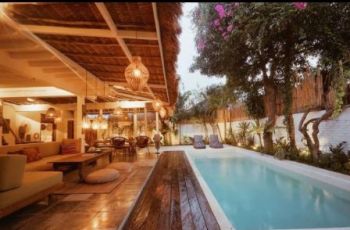 Oma Villa (Instagram @omavillabali)