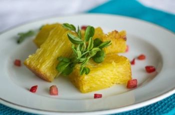 Bika Ambon Aslinya Bukan dari Ambon, Tapi dari Medan! Kok Bisa Begitu?