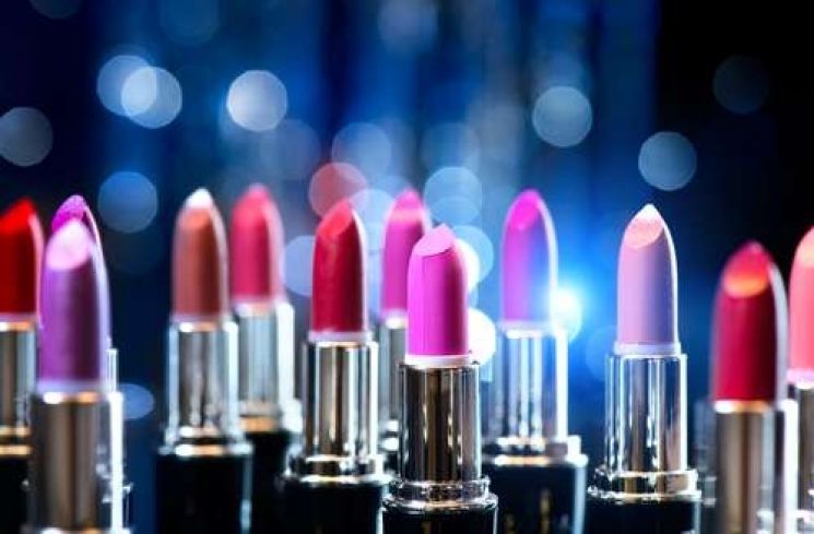 Ilustrasi lipstick. (Freepik)