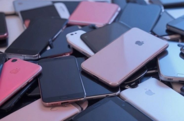 Ilustrasi smartphone Rp 2 jutaan. (Freepik)