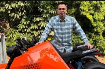Motor Listrik Sultan! Raffi Ahmad Pamer Moge Masa Depan Seharga Rp750 Juta