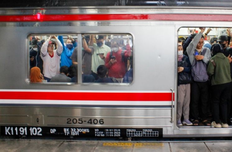 Ilustrasi KRL. (Dok. Suara.com)