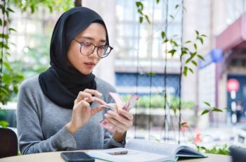 5 Tips Mengatur Keuangan Bagi Kamu Saat Menerima Gaji Pertama