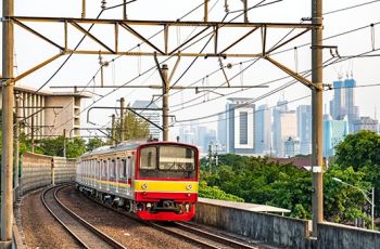 Ngedate Sat-Set di Jabodetabek! Ini Tempat Asyik Buat Main di Deket Stasiun KRL
