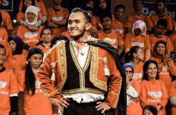 Perjuangan Caisar YKS, Dulu Joget di TV Kini Jadi Sopir Online & Tetap 'Keep Smile'
