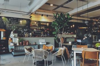Tempat Nge-date Estetik di Malang Raya: Murah, Kece, Bikin Feed Makin Aesthetic!