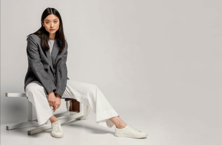 Rekomendasi outfit ke kantor (freepik.com)