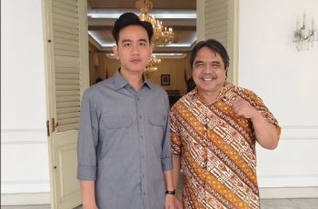 Ade Armando Sebut Gibran Wapres Terbaik, Netizen Malah Nyari di Mana Kinerjanya