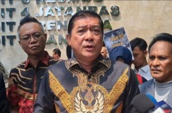 Silfester Matutina: Dari Loyalis Jokowi, Ribut dengan Rocky Gerung, hingga Jadi Komisaris BUMN Meski Terpidana