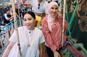 Lihat Syahnaz Dipanggil Ibu Bupati, Nagita Slavina Nangis Terharu: Di Rumah Boro-boro!