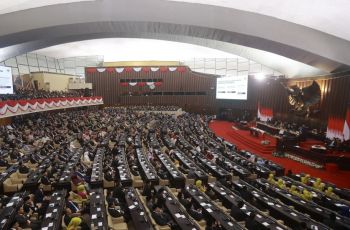 Tunjangan Beras DPR Rp12 Juta/Bulan, Warganet Bandingkan dengan UMR Jogja