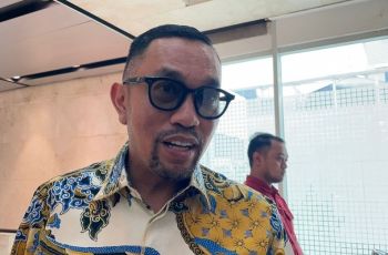Bubarkan DPR Menggema, Ahmad Sahroni Meledak: Itu Orang Tolol Sedunia!