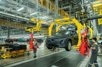 Beli Mobil Listrik Gak Perlu Beli Baterai? Jurus Sakti VinFast yang Bisa Ubah Peta EV Indonesia
